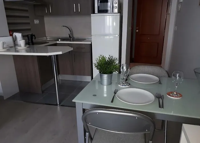 Calle Antonio Millon * נרחה