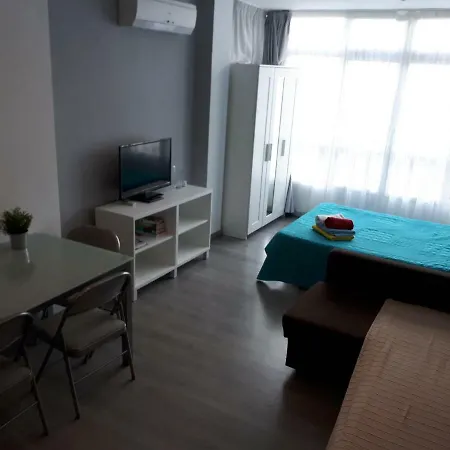 דירה Calle Antonio Millon נרחה