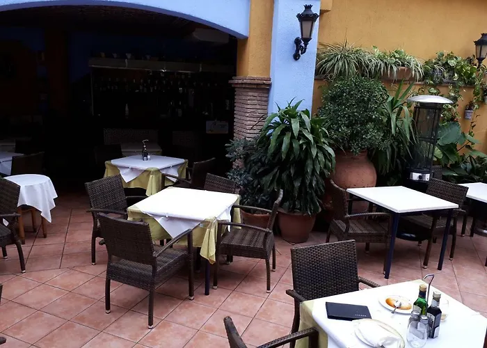 Calle Antonio Millon Apartman