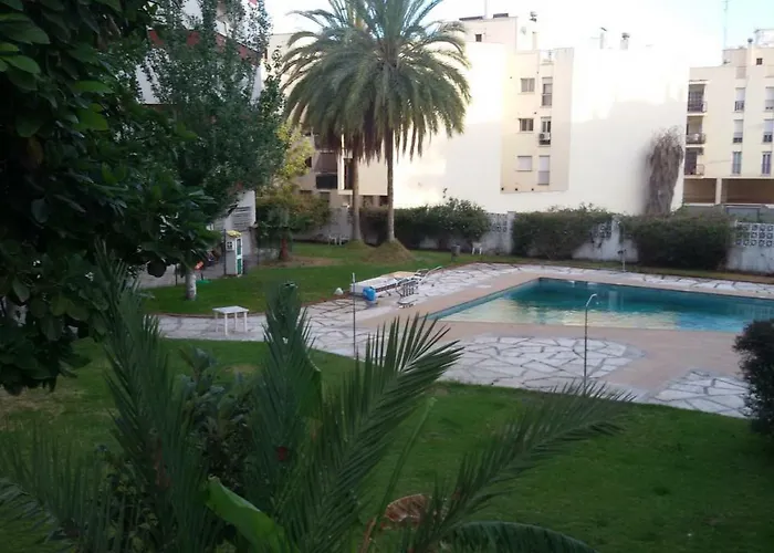 Calle Antonio Millon * Nerja