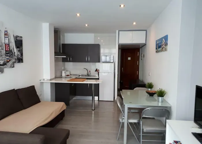 Апартаменты Calle Antonio Millon Нерха