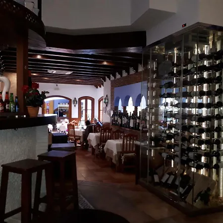 Calle Antonio Millon